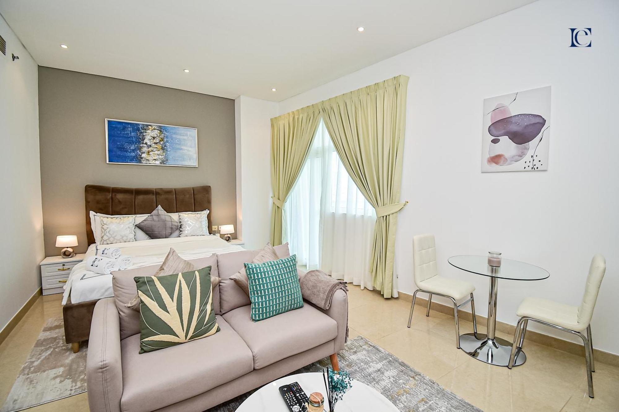 Luxury Escapes - Budget Studio With Balcony, Yacht Bay Marina Dubai Dış mekan fotoğraf